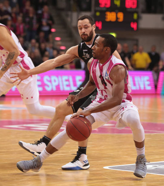 与韩国U队 与韩国U队