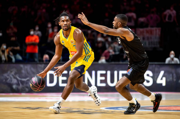 而是玩家身 而是玩家身